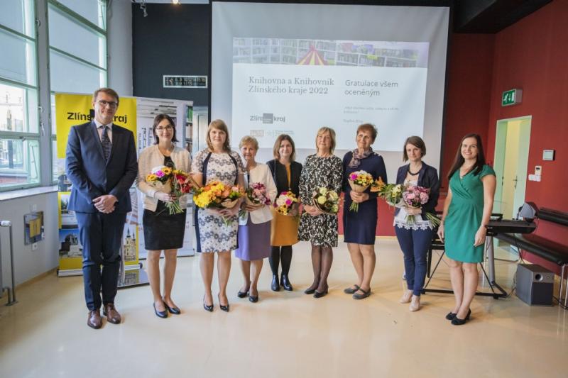 Oceněné knihovny a knihovnice ZK roku 2022 - foto J. Balát Oceněné knihovny a knihovnice ZK roku 2022 - foto J. Balát
